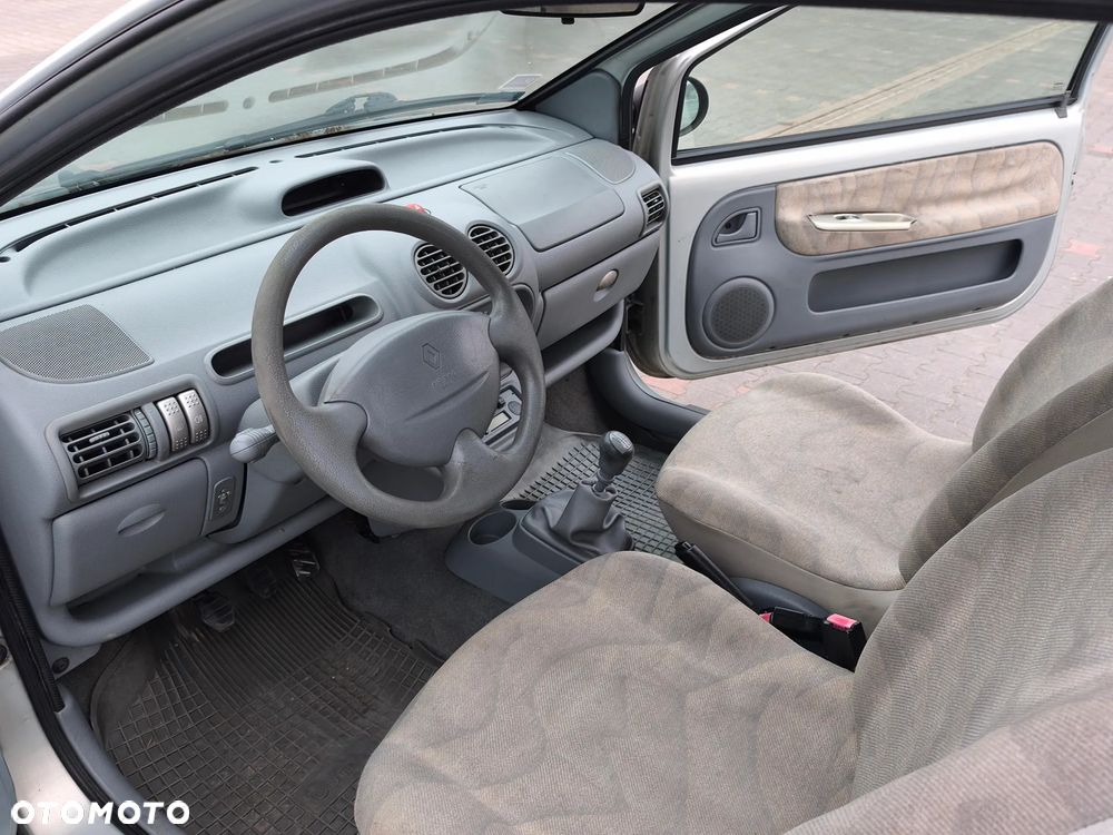 Renault Twingo 1.2 - 15