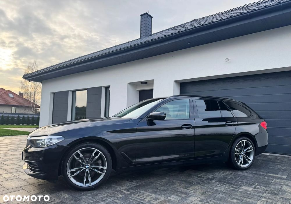 BMW Seria 5 520d M Sport Edition - 38