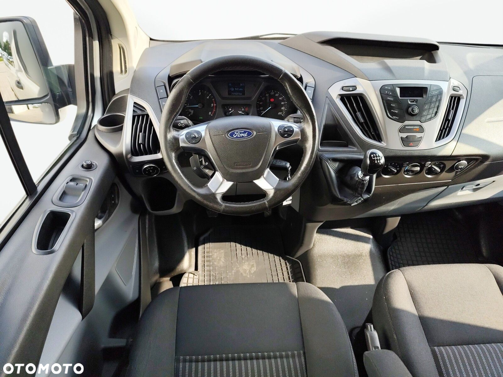 Ford Transit Custom - 17