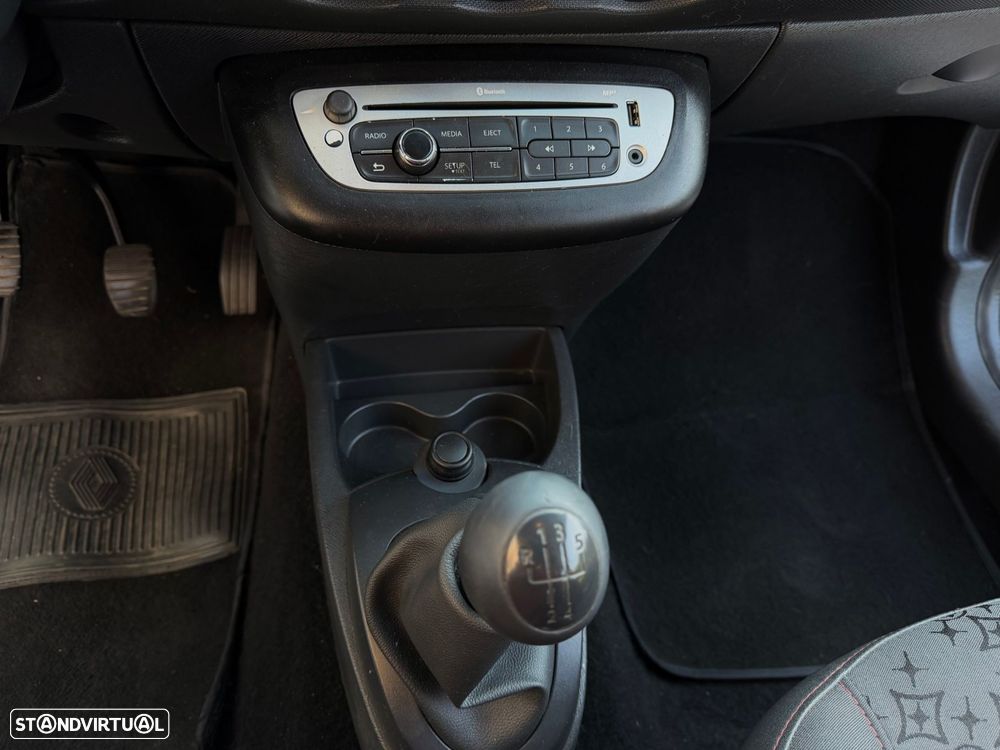 Renault Twingo 1.2 16V Ripcurl — fotografia 31