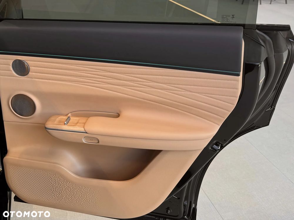 Exlantix ET 100kWh Premium AWD - 25