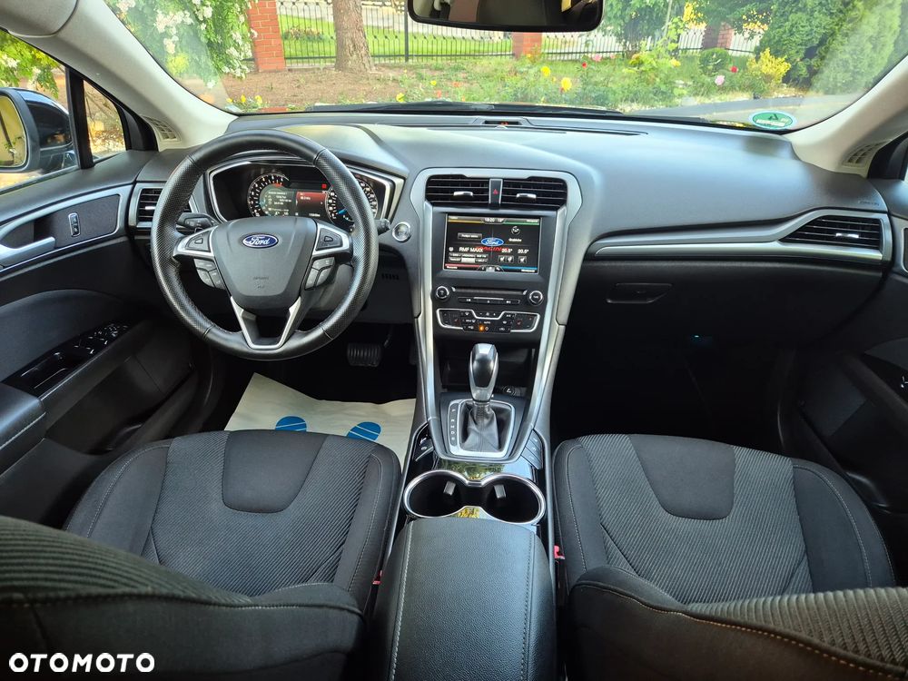 Ford Mondeo 2.0 TDCi Titanium PowerShift - 6
