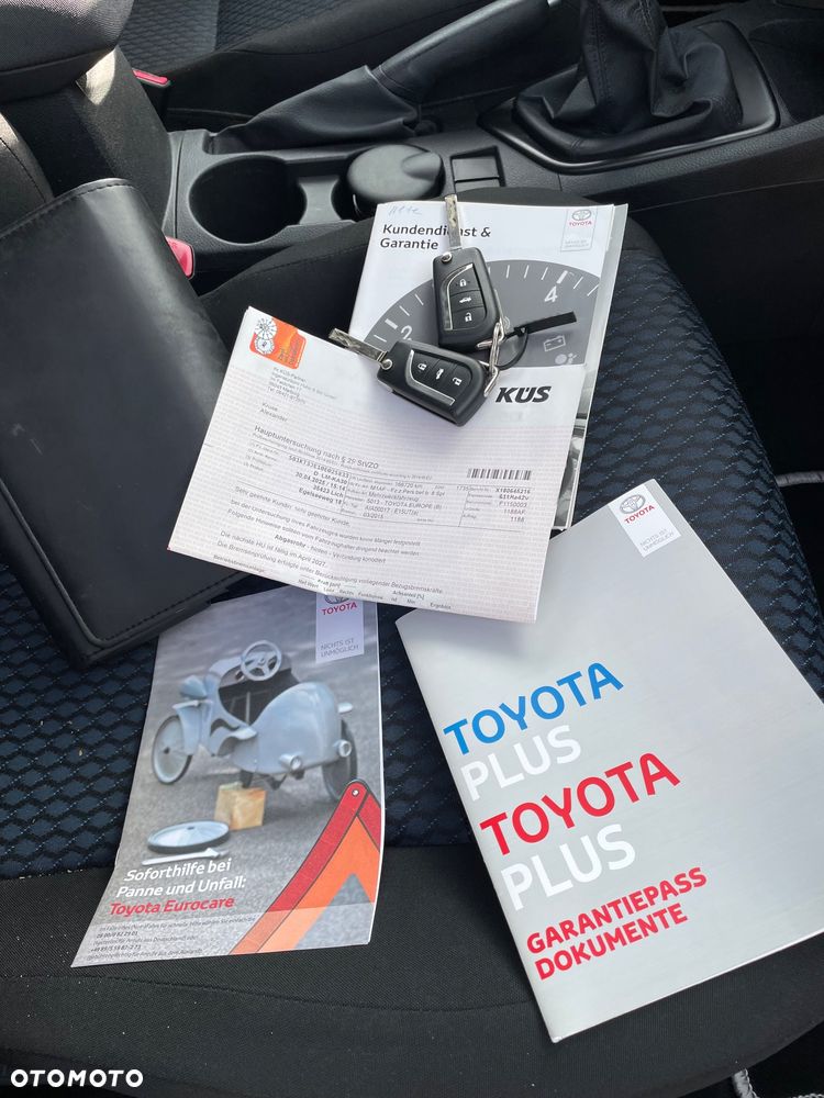 Toyota Auris - 10