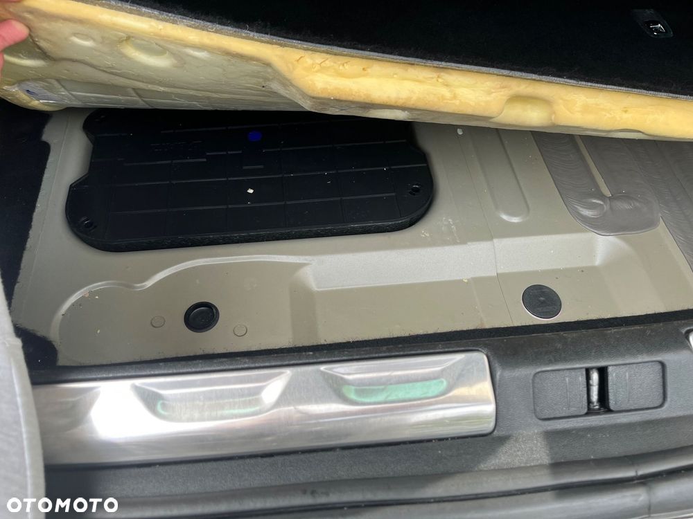 Citroën DS5 2.0 HDi SoChic - 29