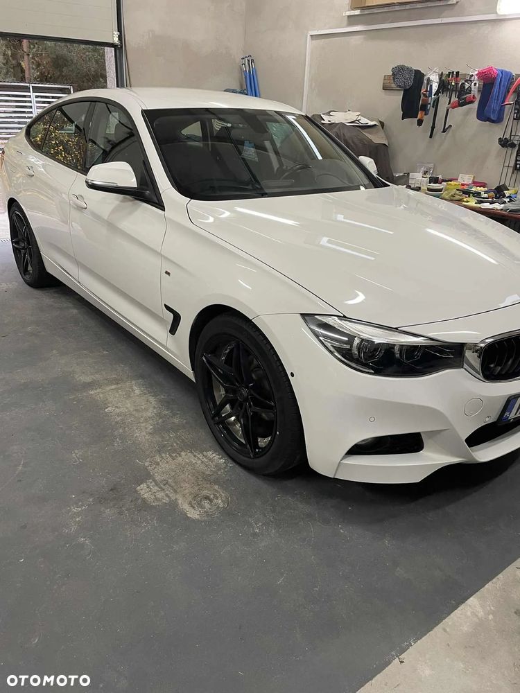BMW Seria 3 320i Advantage sport - 10