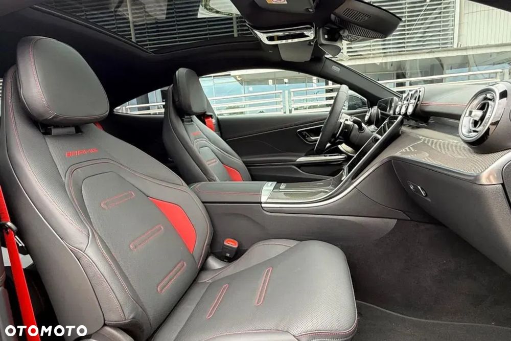 Mercedes-Benz CLE Mercedes-AMG 53 4MATIC+ AMG SPEEDSHIFT TCT 9G - 19