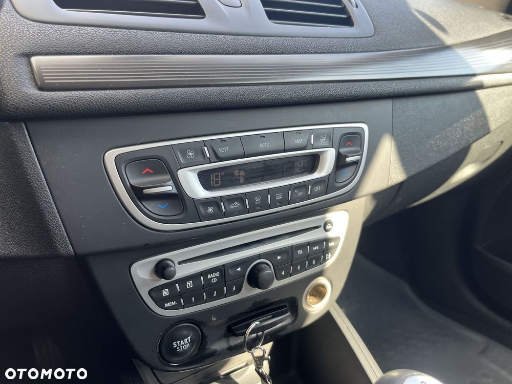 Renault Megane 1.6 16V Dynamique - 24