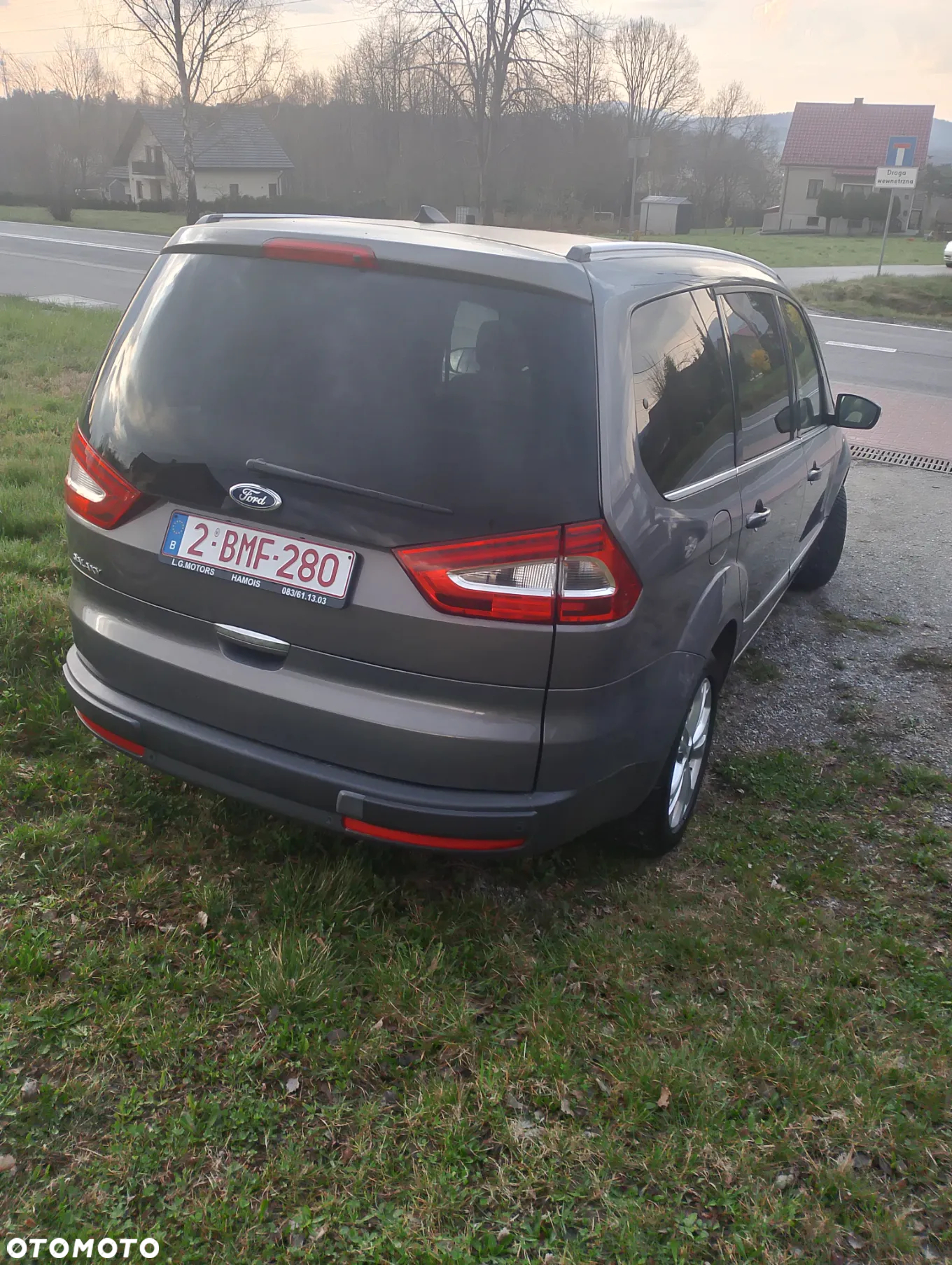 Ford Galaxy - 4