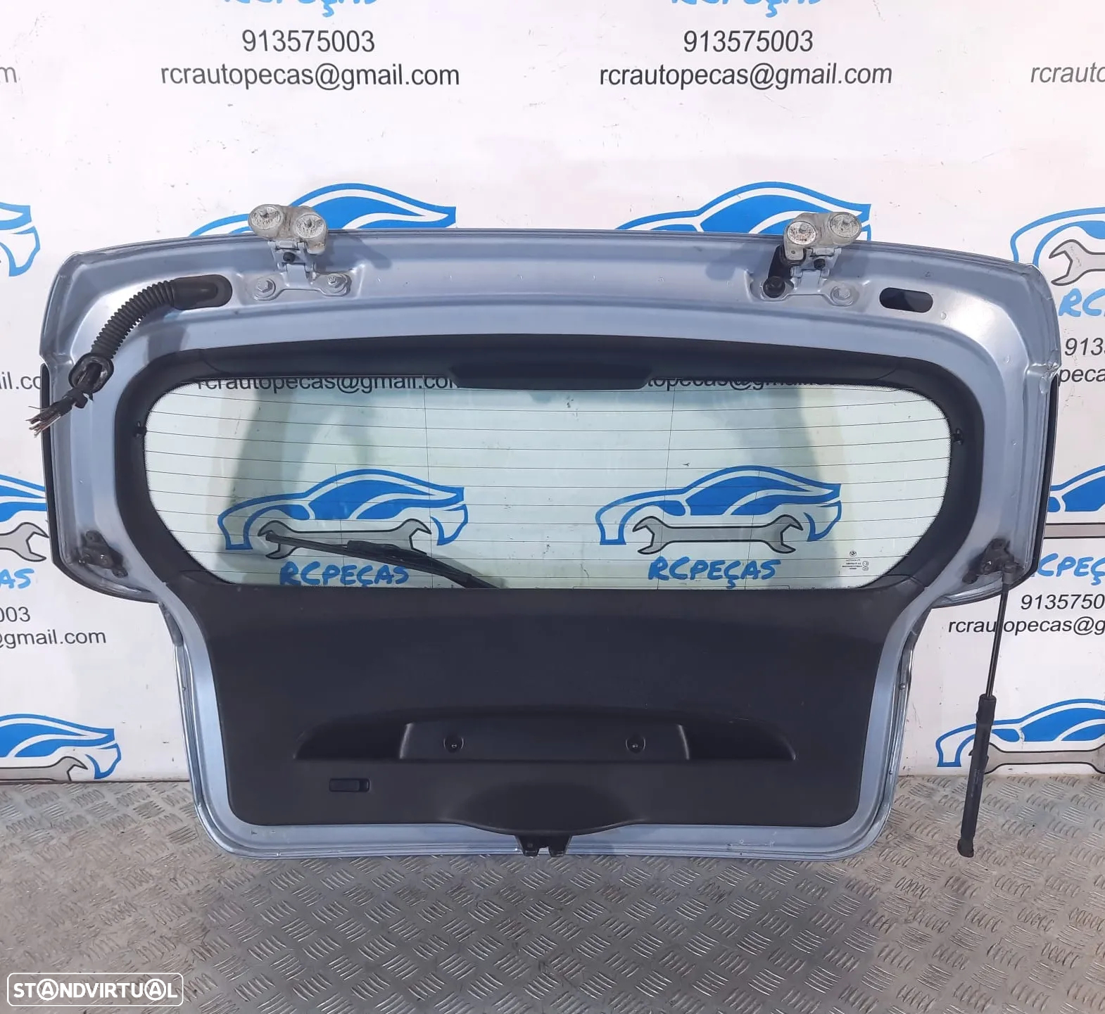 .Tampa Porta Mala BMW Serie 1 E87 E81 7133898 2004 - 2013 - 7