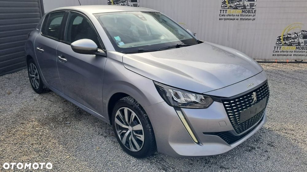 Peugeot 208 - 1