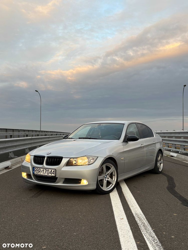 BMW Seria 3 - 1