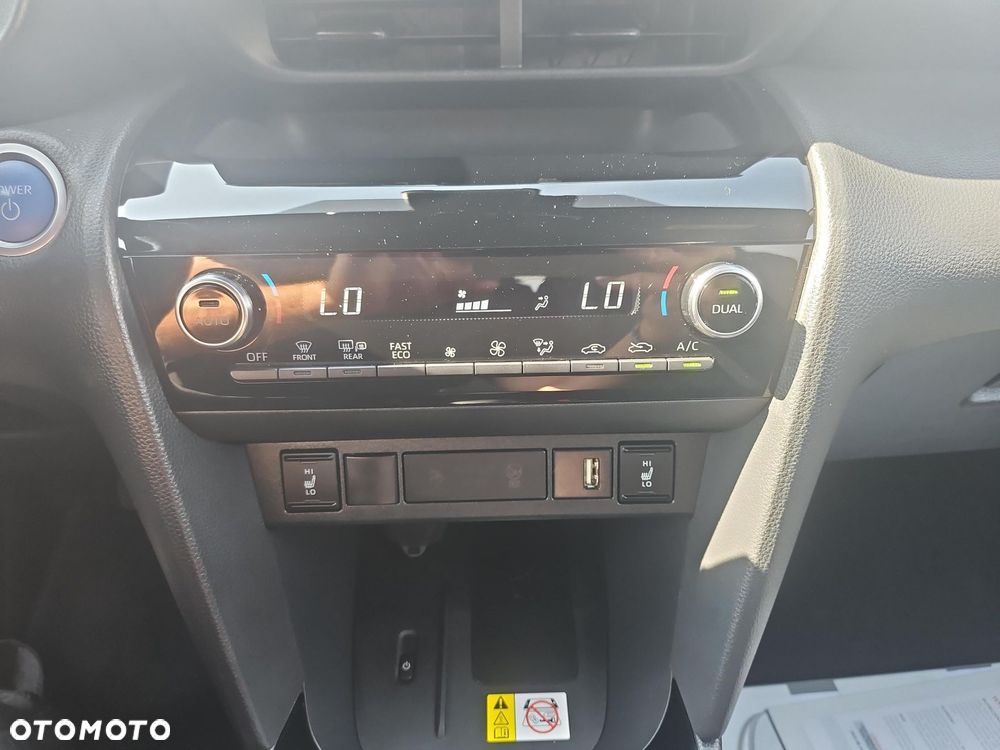 Toyota Yaris Cross Hybrid 1.5 Adventure - 25