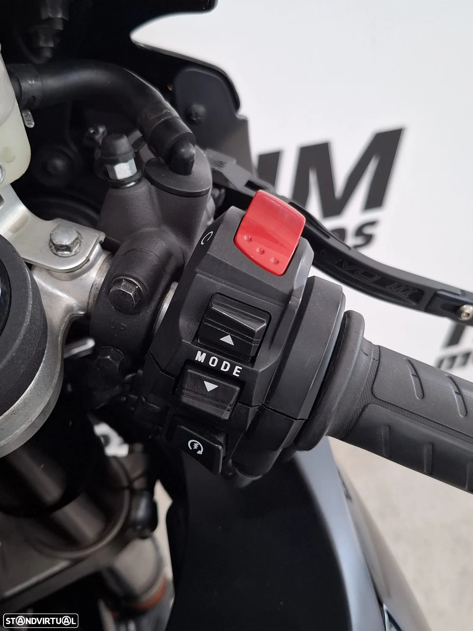 Suzuki GSX-R 750 - 18 MESES DE GARANTIA - 10