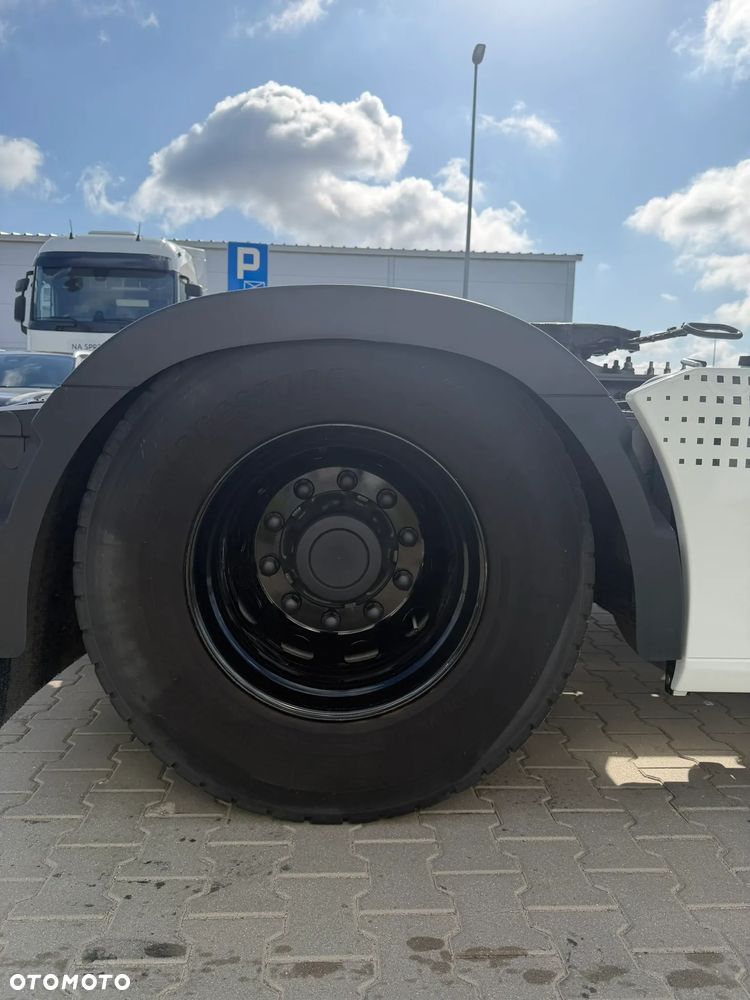 Renault T-HIGH 480TC - 7