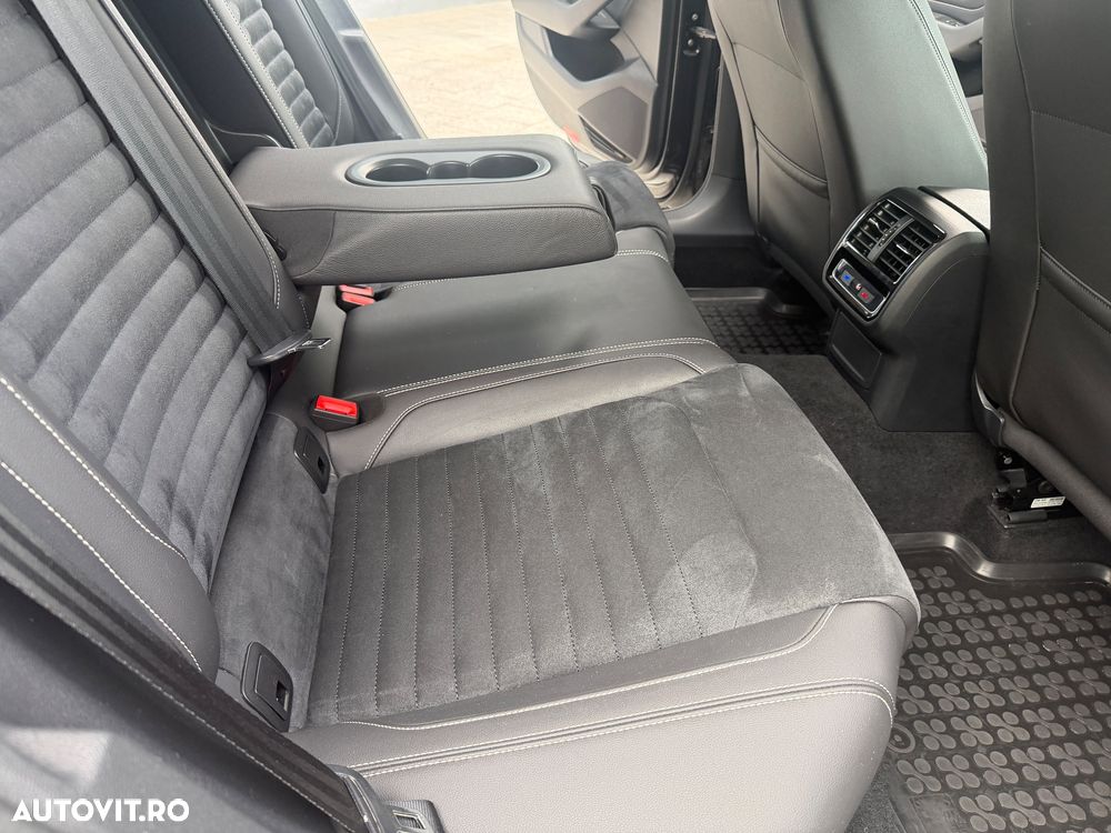 Volkswagen Passat 2.0 TDI SCR DSG Comfortline - 28