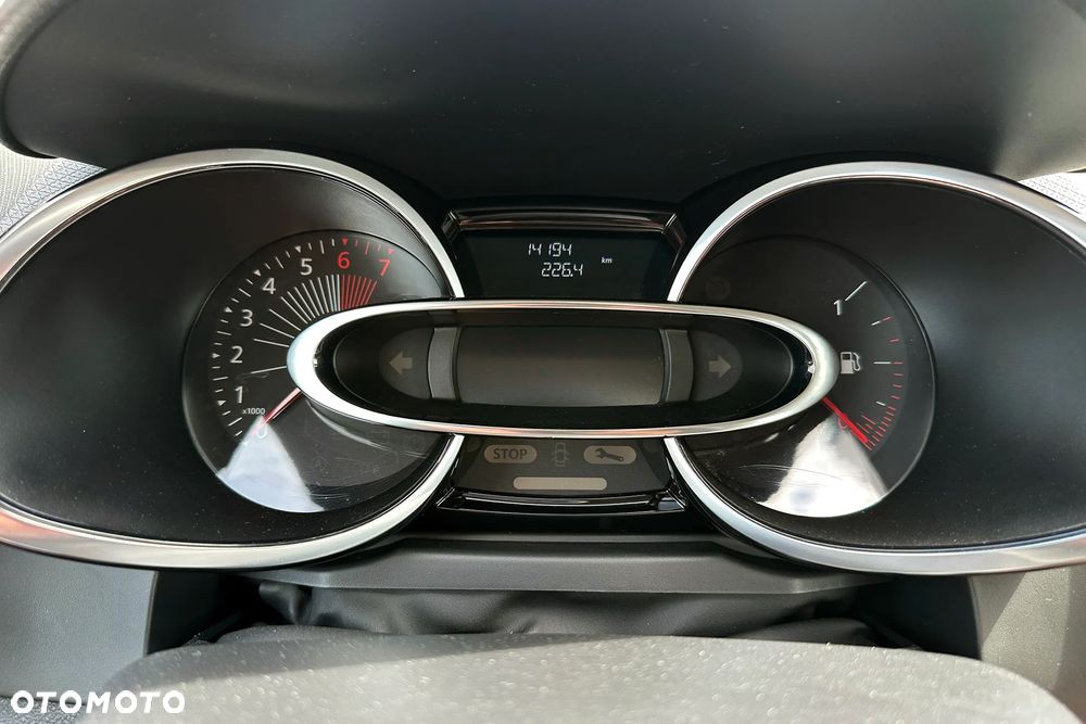 Renault Clio 0.9 Energy TCe Limited - 24