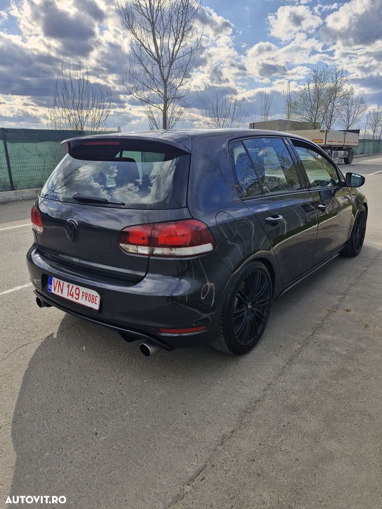 Volkswagen Golf 2.0 GTI DSG - 5