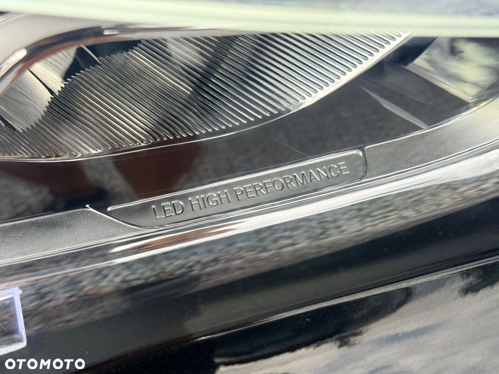 Mercedes-Benz GLA 200 d 8G-DCT AMG Line - 7