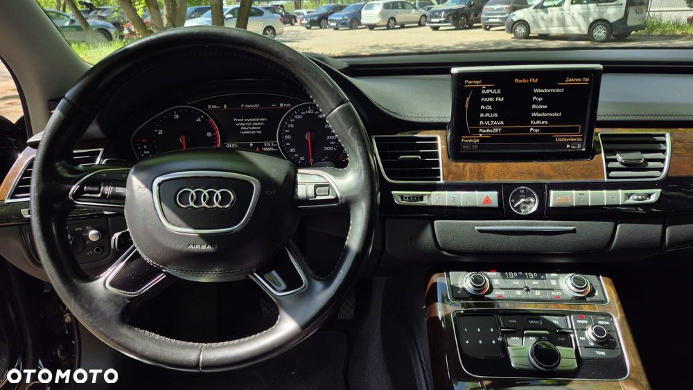 Audi A8 - 11