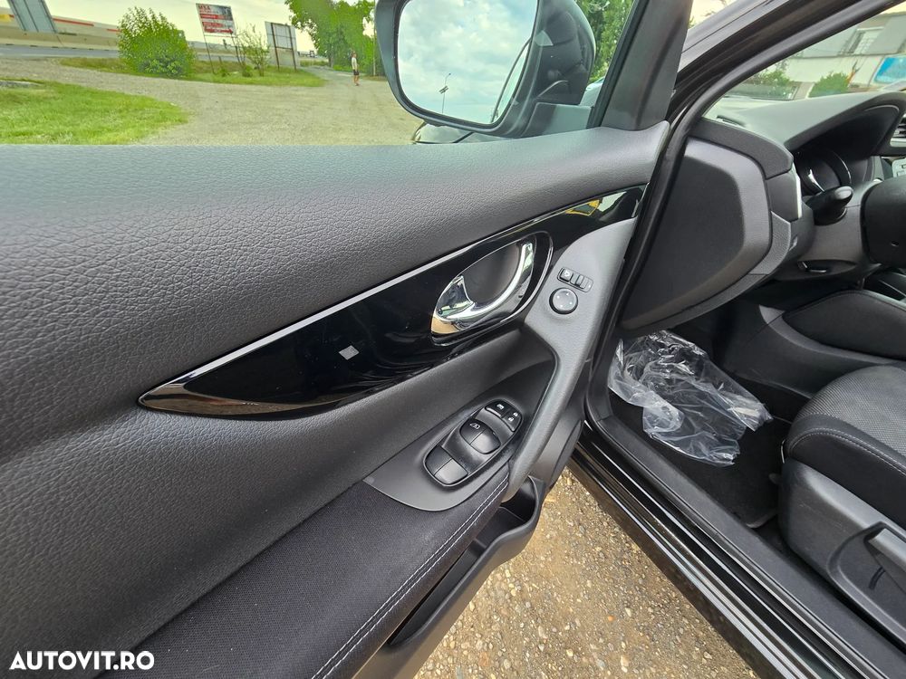 Nissan Qashqai 1.6 DCI Start/Stop Tekna - 13