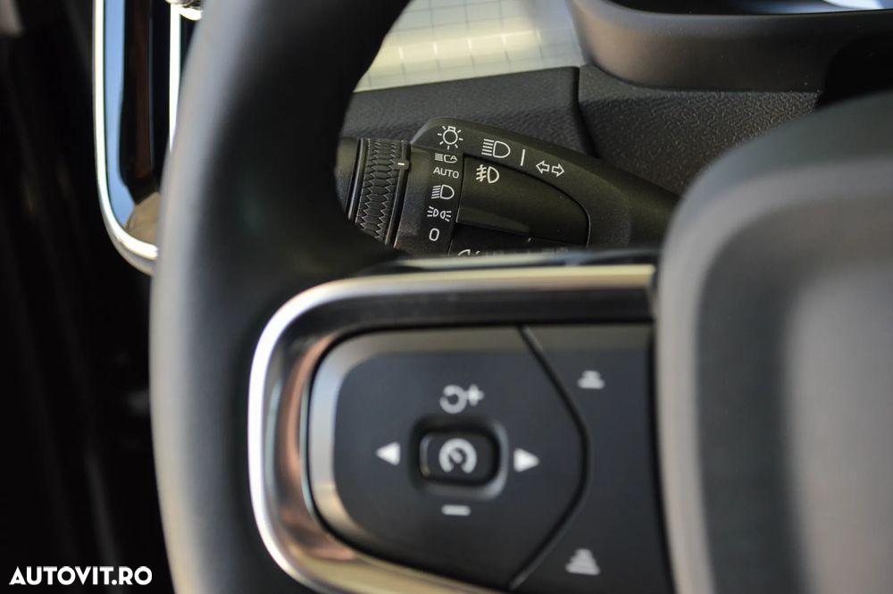 Volvo XC 40 T4 Recharge DKG Plus Dark - 22