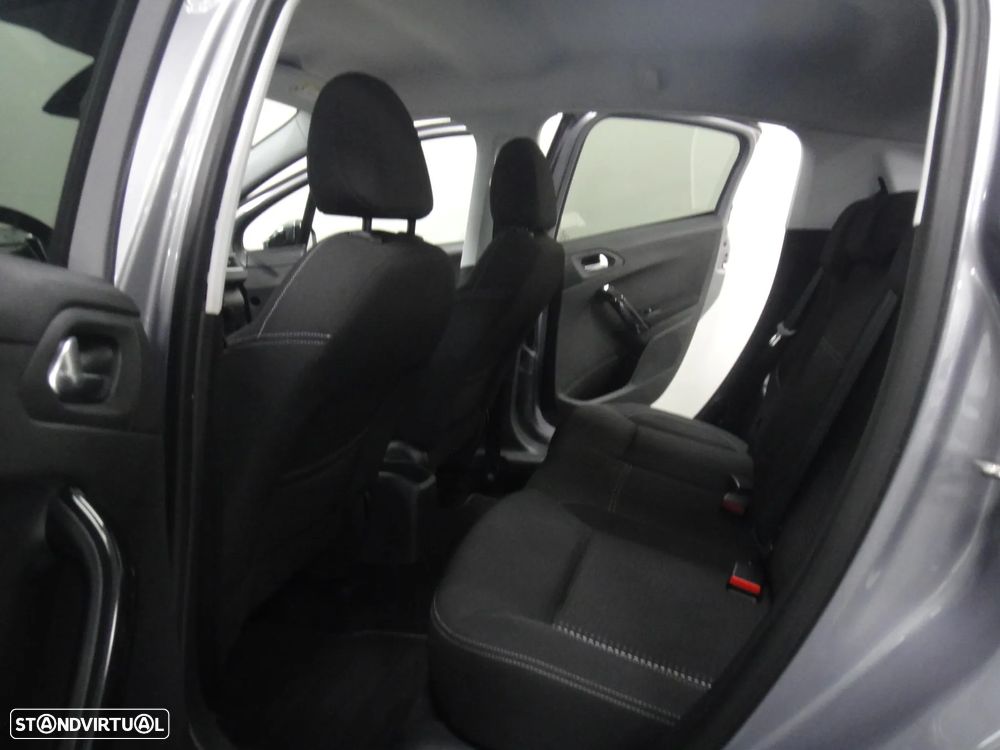 Peugeot 208 PureTech 110 Stop & Start Tech Edition - 13