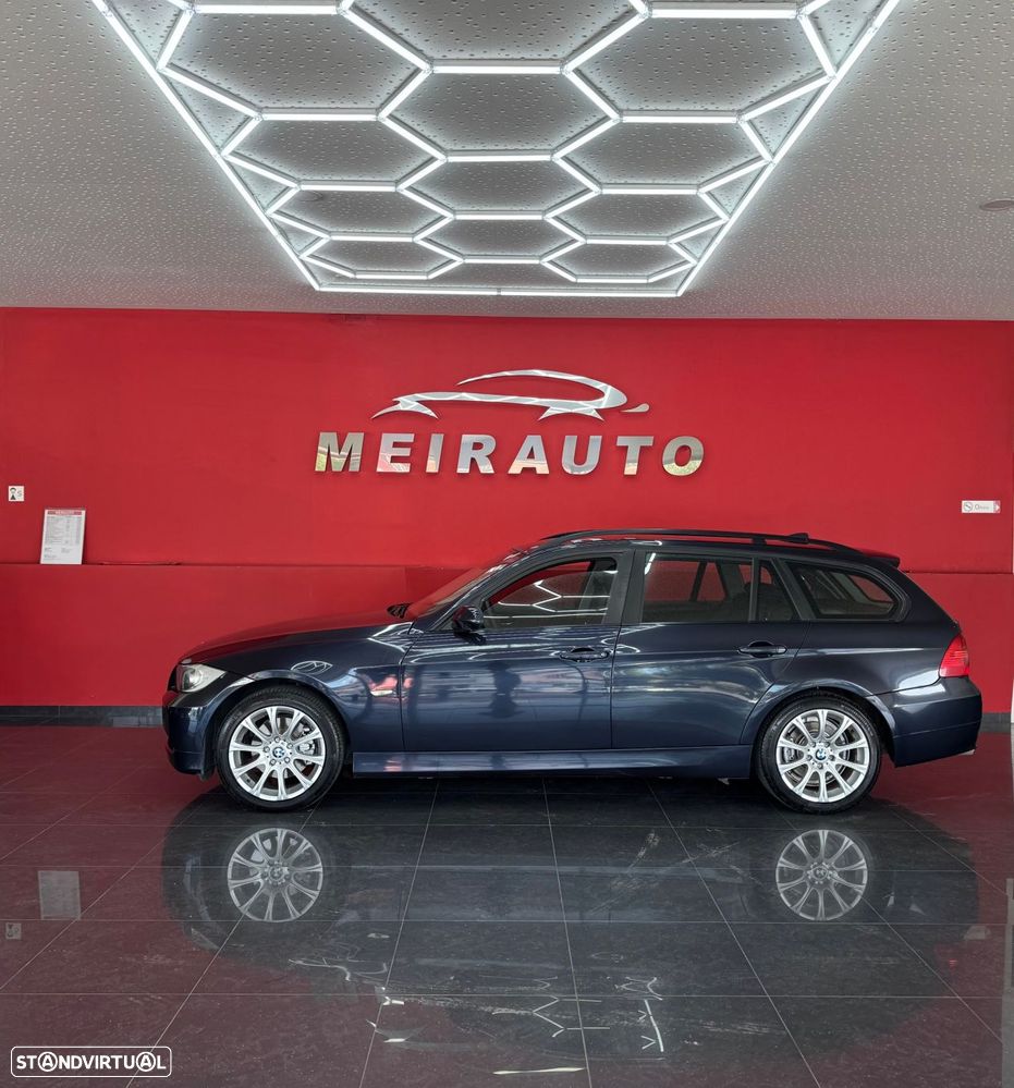 BMW 320 d Touring Exclusive - 2