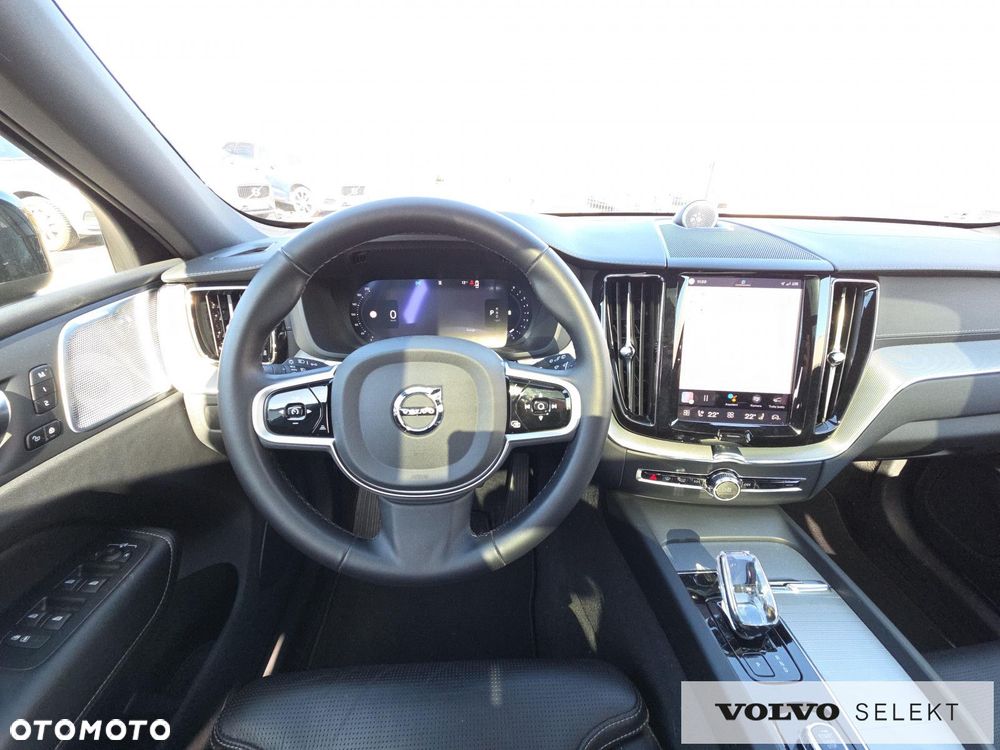 Volvo XC 60 B5 B AWD Ultra Black Edition - 18