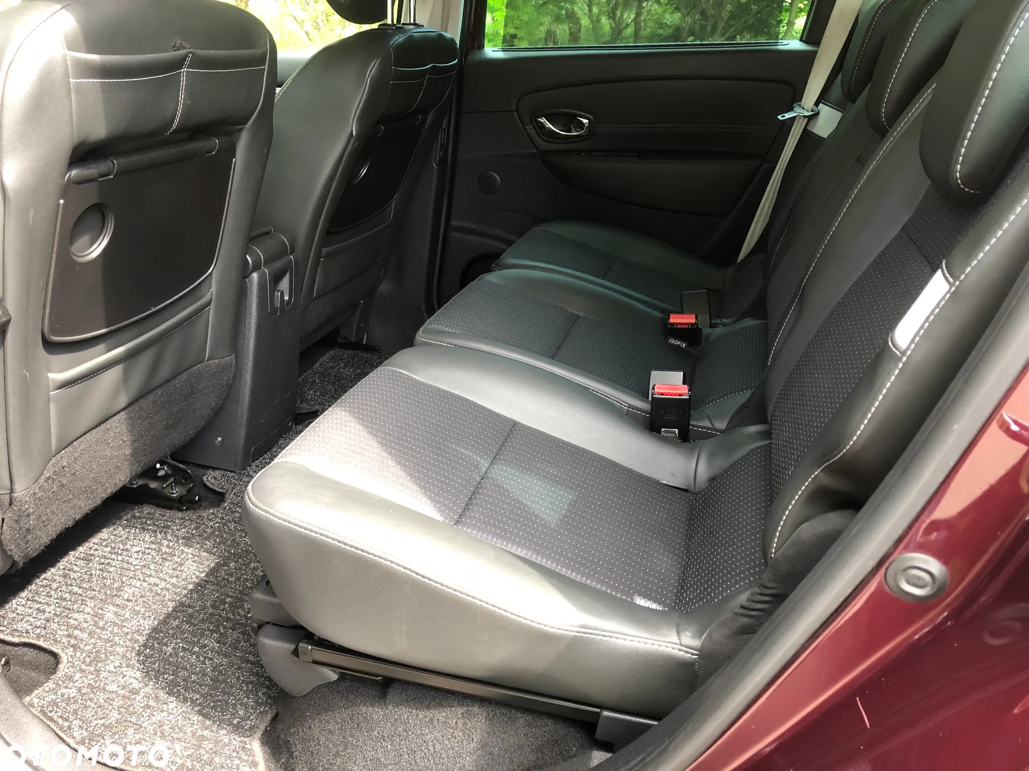 Renault Grand Scenic ENERGY TCe 115 S&S Bose Edition - 25