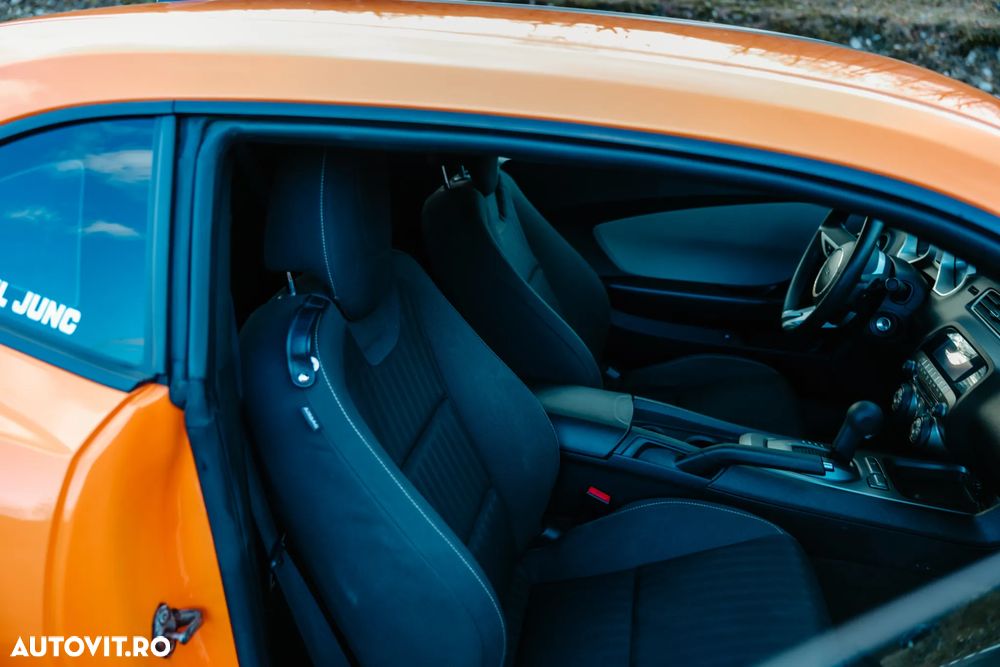 Chevrolet Camaro - 29