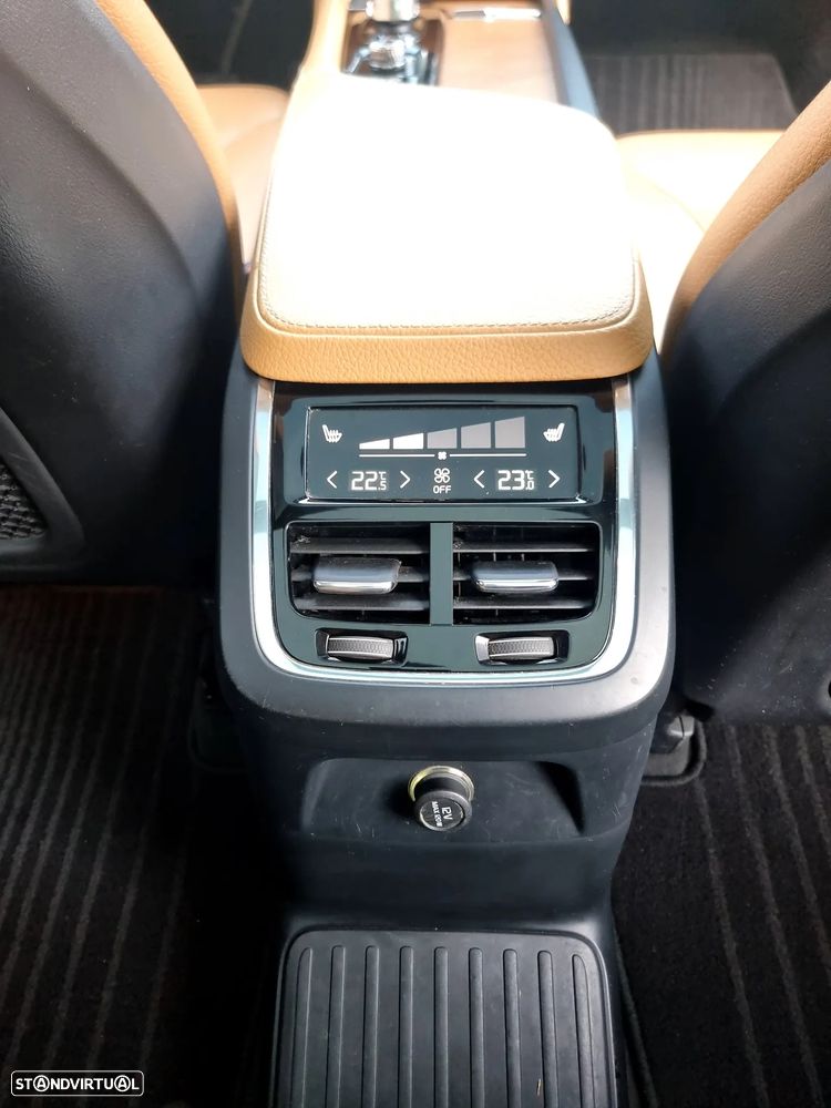 Volvo XC 90 2.0 T8 PHEV Excellence AWD - 13