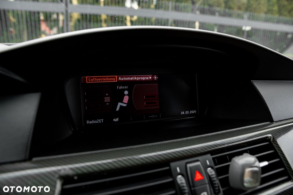 BMW Seria 5 525i xDrive - 37