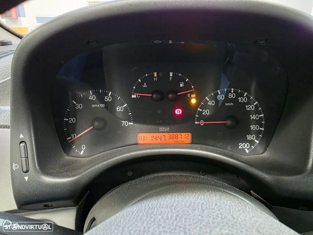 Fiat Punto 1.9 D Van - 9