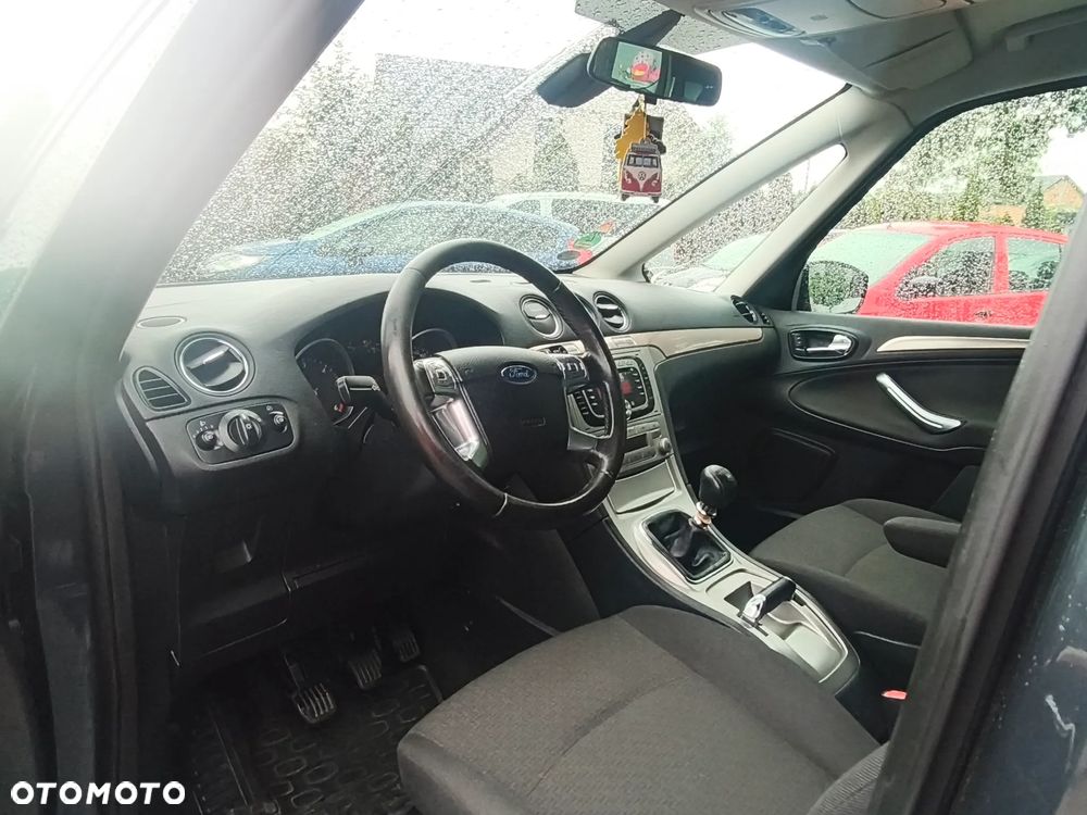 Ford Galaxy 2.0 TDCi Titanium - 26