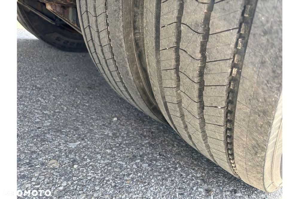 Volvo FM460 6x2 + CARRIER SUPRA 1250 - 14