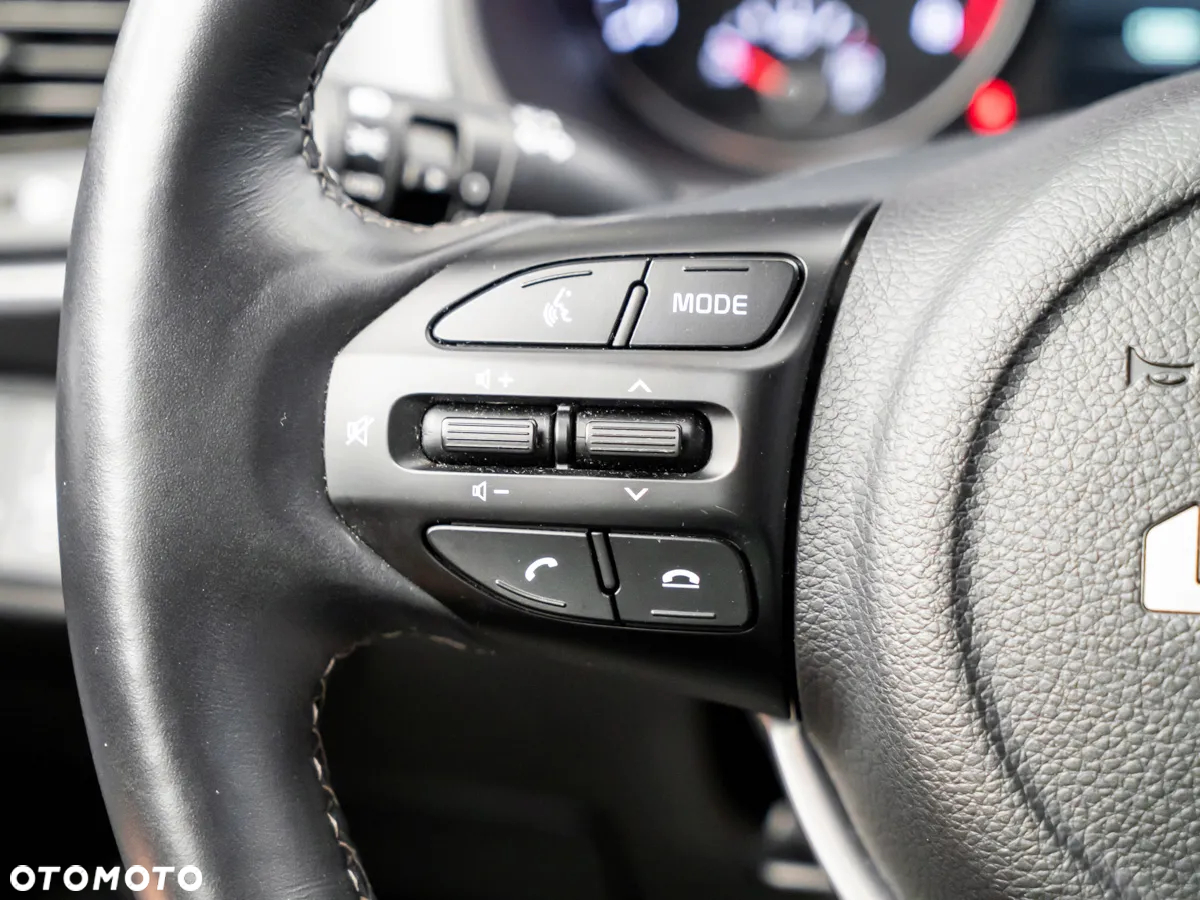 Kia Stonic 1.0 T-GDI M DCT - 24