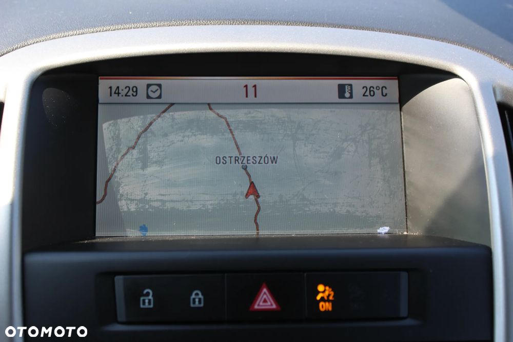 Opel Astra 1.6 NAVI - 31