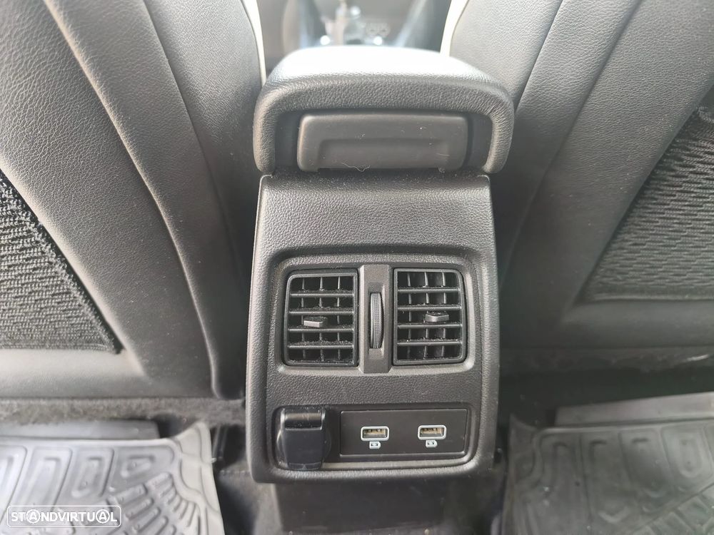 Renault Captur - 21