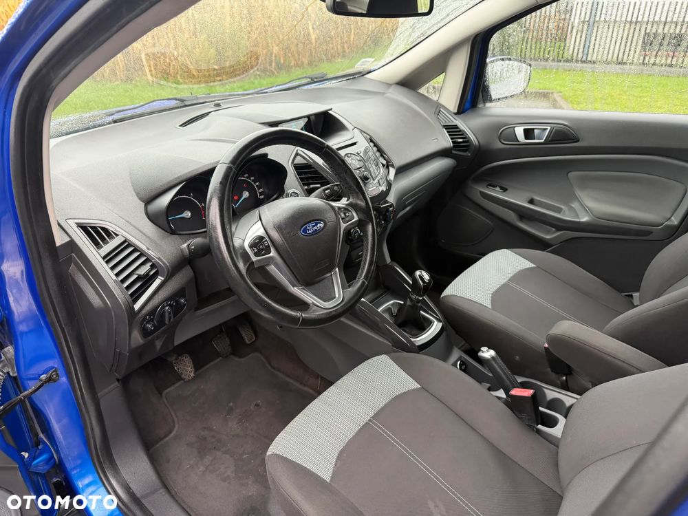 Ford EcoSport - 18