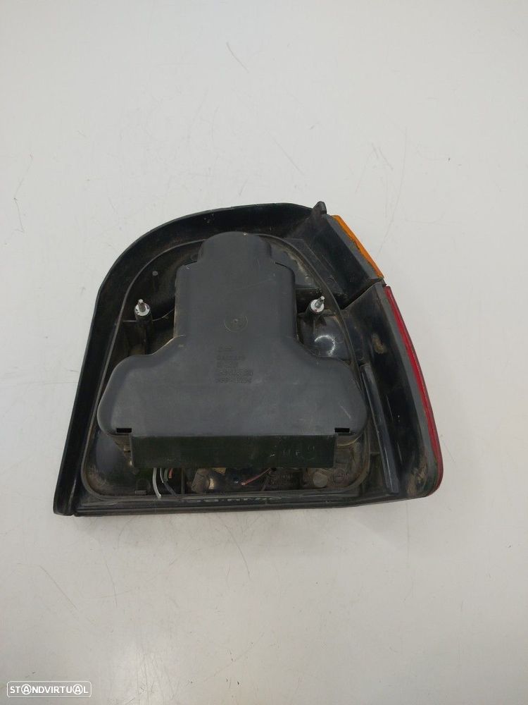 Farolim Stop Esq Volkswagen Golf Iii (1H1) - 3