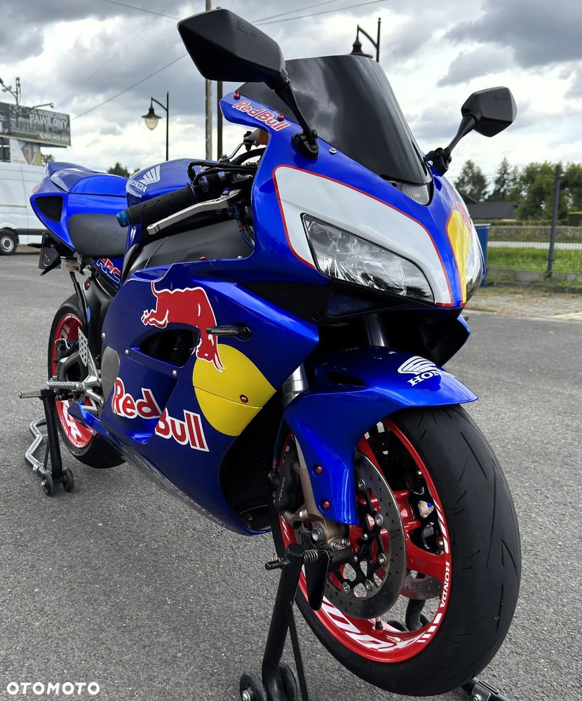 Honda CBR - 11