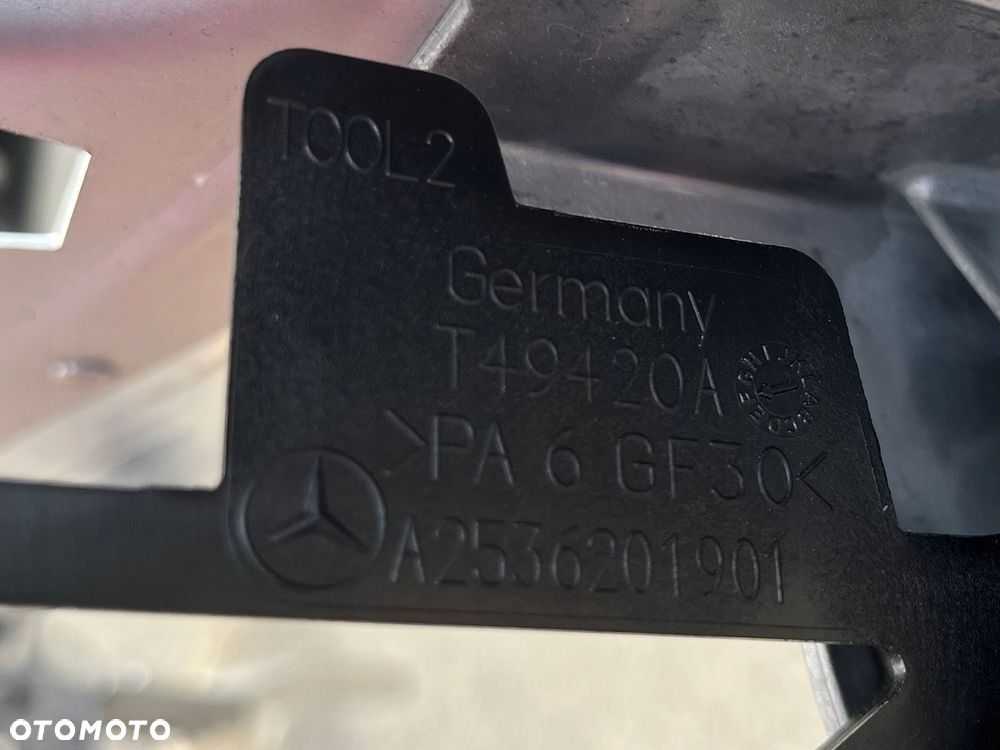 Pas przedni wzmocnienie MERCEDES GLC EQC idealny - 9