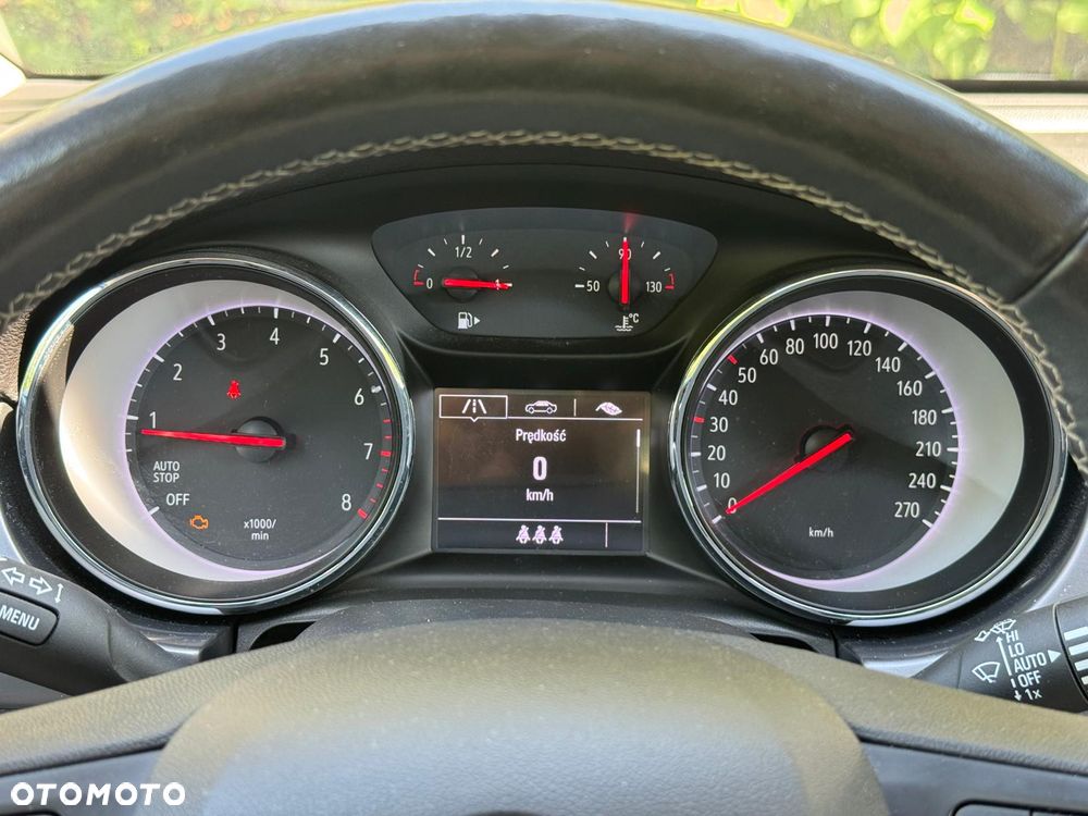 Opel Astra 1.2 T Edition S&S - 26
