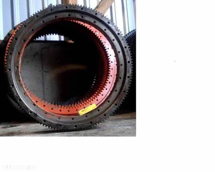 Coroana de rotire excavator schaeff hml 25, hml 40 - 1