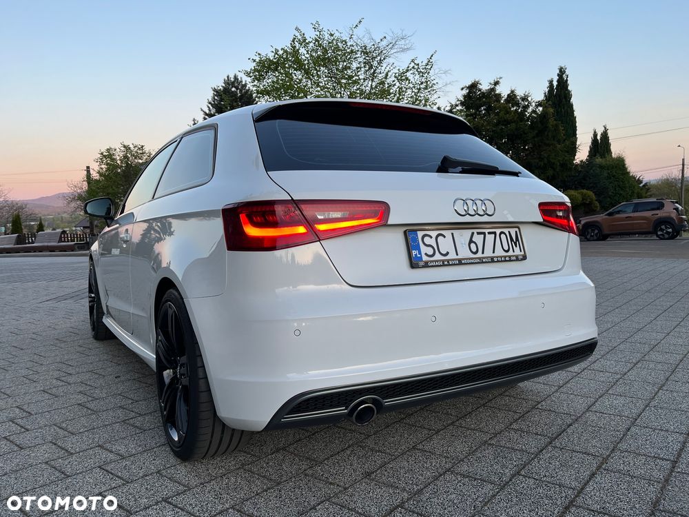 Audi A3 Sportback 1.6 TDI (clean diesel) S line Sportpaket - 8
