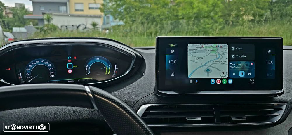 Peugeot 3008 1.6 Hybrid GT Pack e-EAT8 - 32