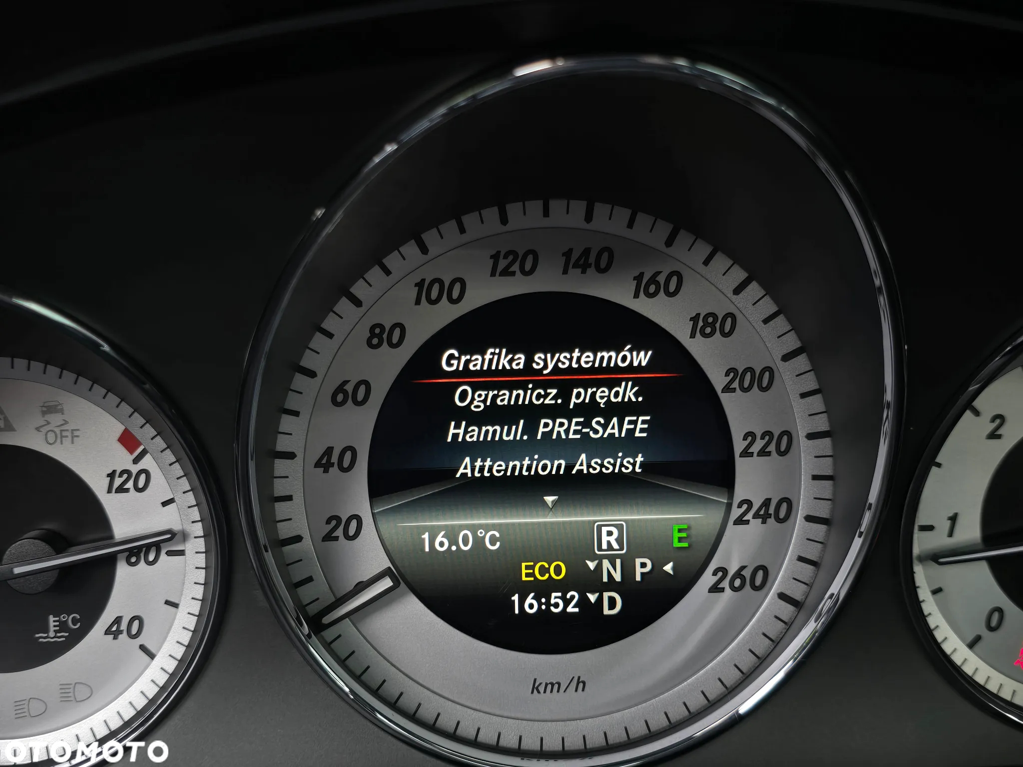 Mercedes-Benz GLK 250 BlueTEC 4Matic 7G-TRONIC - 32