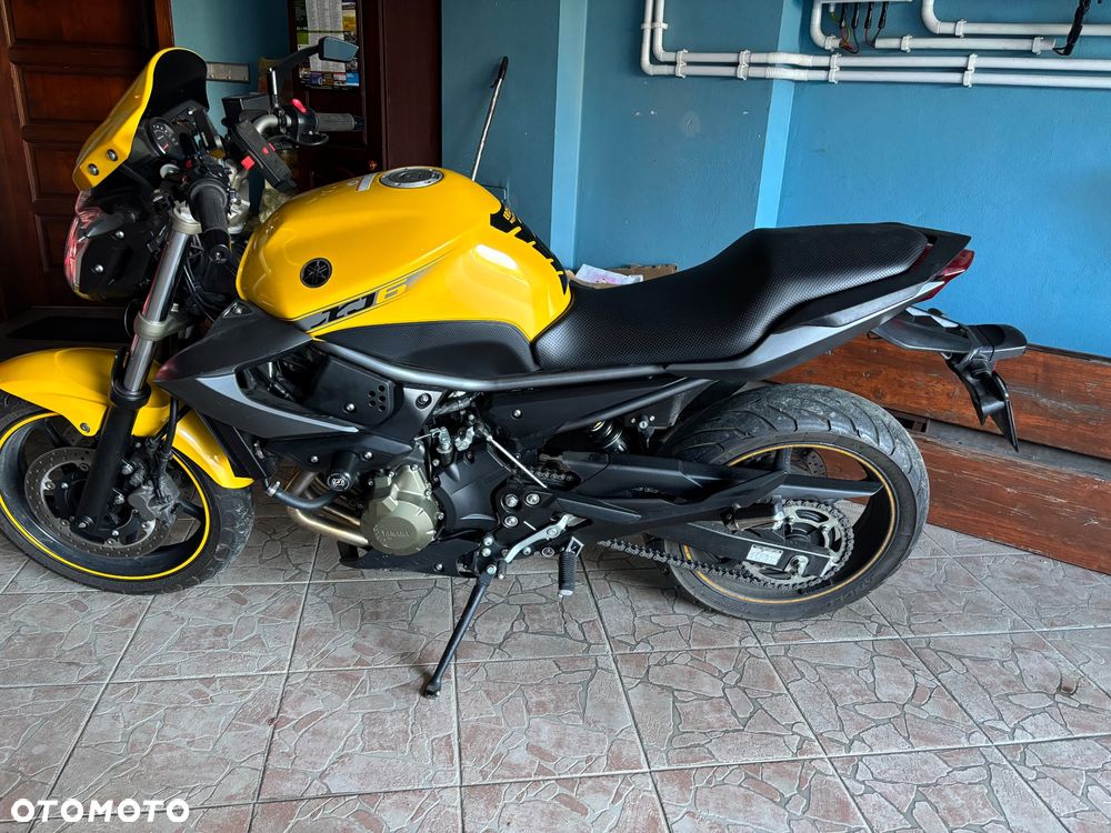 Yamaha XJ - 4