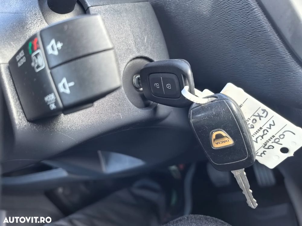 Dacia Lodgy TCe 100 GPF Comfort - 14