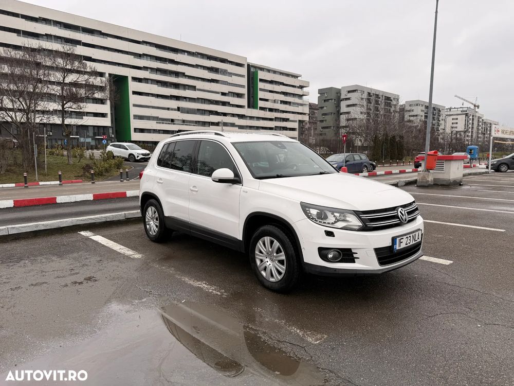 Volkswagen Tiguan 2.0 TDI 4Motion DSG Track & Style - 4